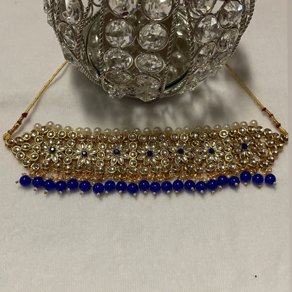 Jewelry - Picture 3 of 5